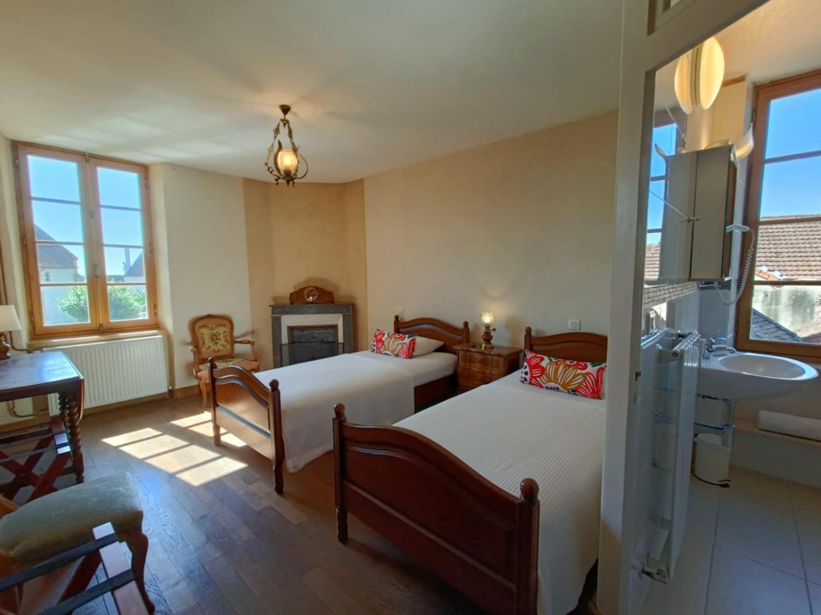 Bed and Breakfast Chez Casimir Cercy-la-Tour Exterior foto